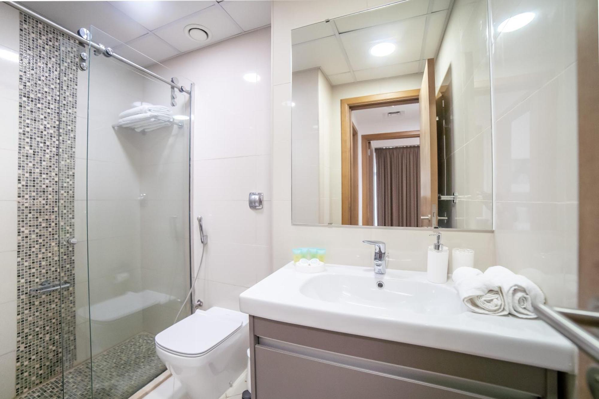 Continental Tower, Dubai Marina - Luton Vacation Homes Phòng bức ảnh
